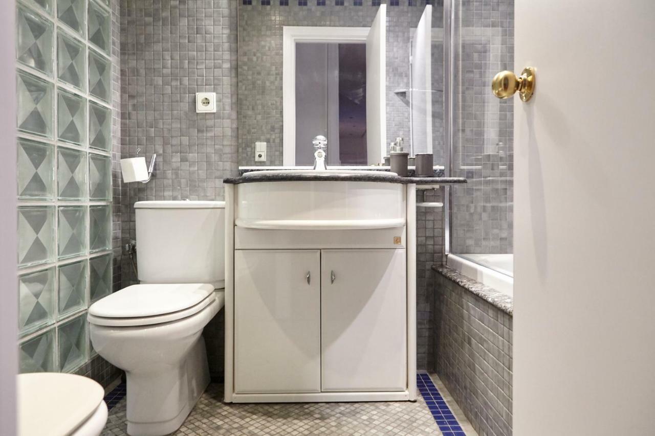 Salaberria Apartment With Private Garage 산세바스티안 외부 사진
